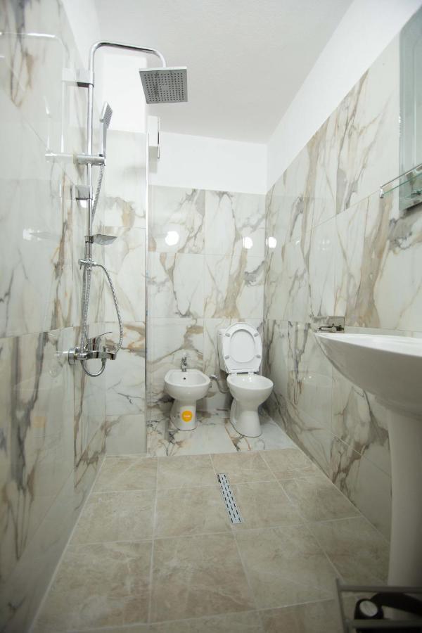 Hotel Vila Lika Korcza Zewnętrze zdjęcie
