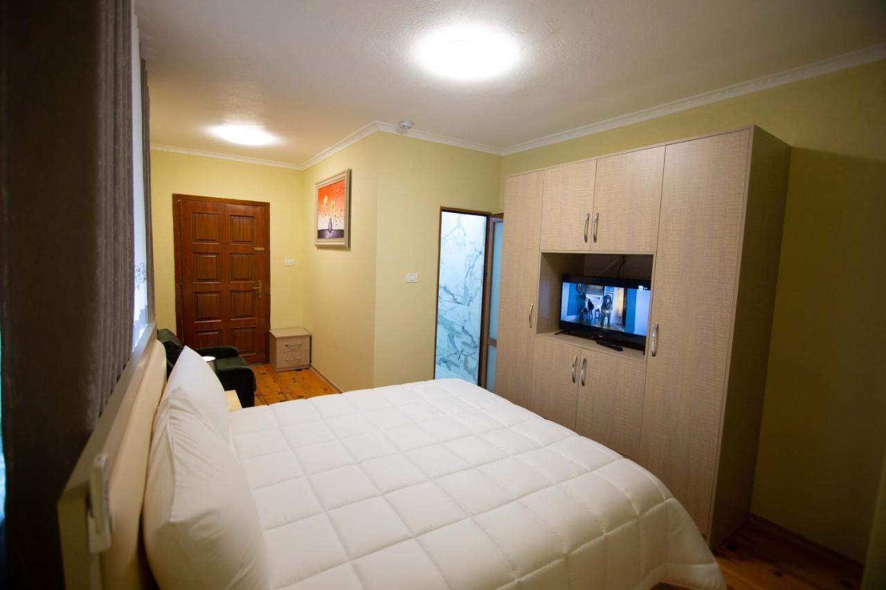Hotel Vila Lika Korcza Zewnętrze zdjęcie