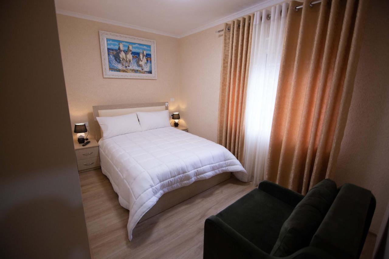 Hotel Vila Lika Korcza Zewnętrze zdjęcie