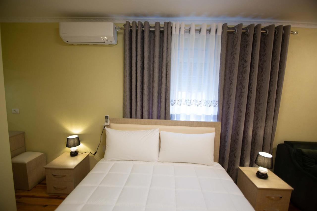 Hotel Vila Lika Korcza Zewnętrze zdjęcie