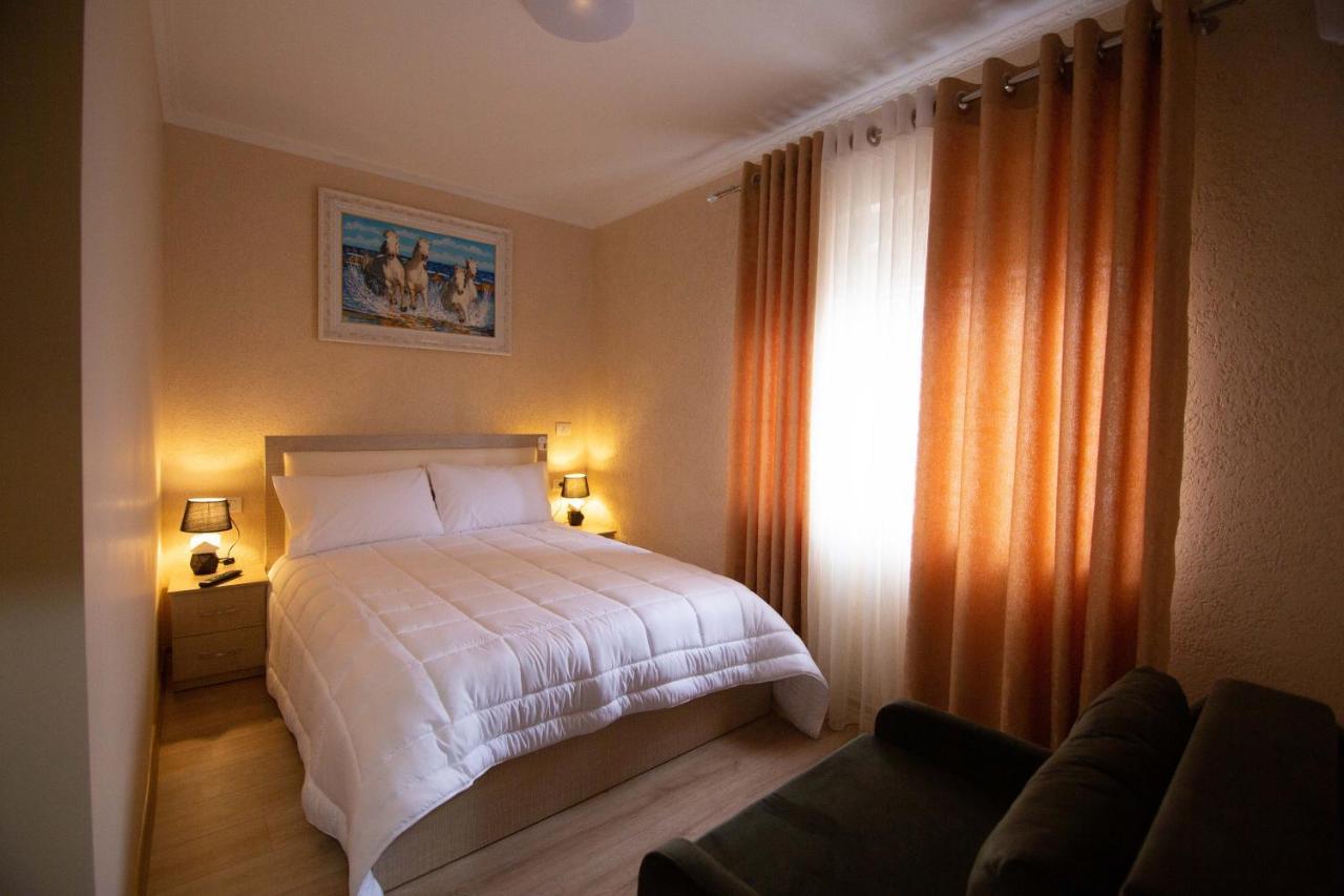 Hotel Vila Lika Korcza Zewnętrze zdjęcie