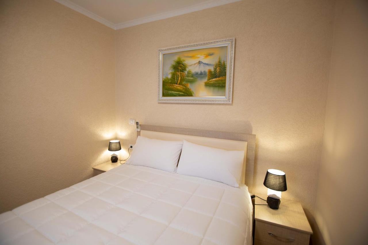 Hotel Vila Lika Korcza Zewnętrze zdjęcie